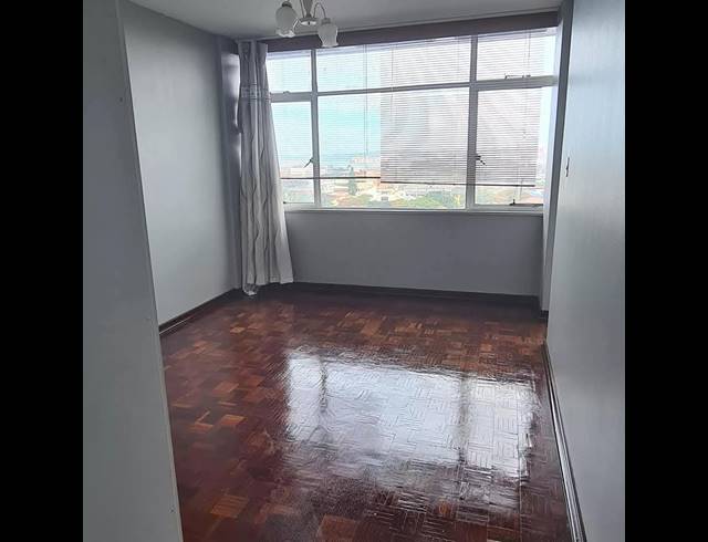 1.5 BEDROOM FLAT TO LET IN GLENWOOD
